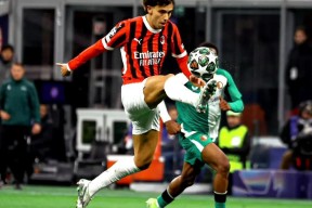 半岛体育官方入口-ac米兰58场不败阵容