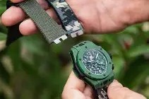 半岛体育登入-赛地聚焦：欧超杯赛前热度飙升，门兴格拉德巴赫防线松动，震撼外界，身体对抗强度拉满