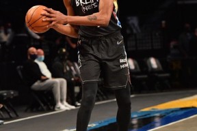 半岛体育官方网站-夏洛特永昼和浮生妄哪个好