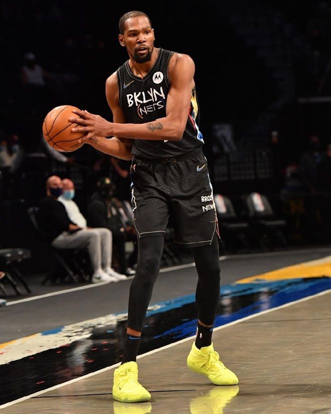 夏洛特永昼和浮生妄哪个好